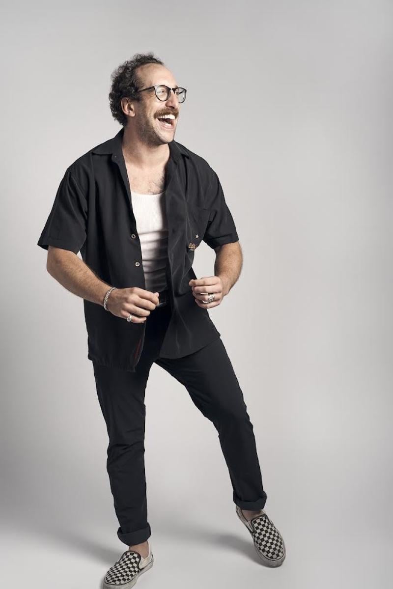 Comedian Ian Fidance (Comedy Central, HBO, Netflix) Headlines The Riot Comedy Club