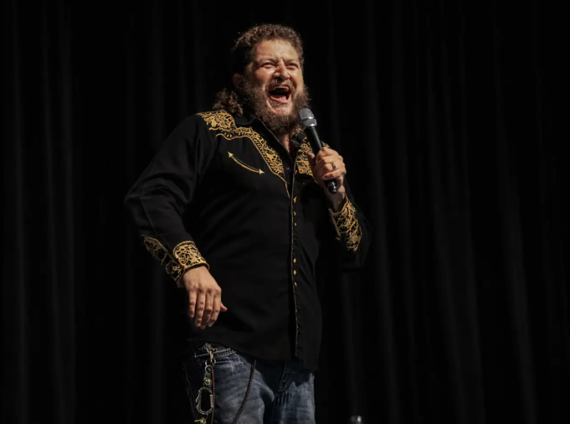 Comedian Raymond Orta Headlines The Riot Comedy Club