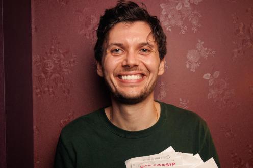Jonathan Van Halem (The Tonight Show) Headlines The Riot Comedy Club