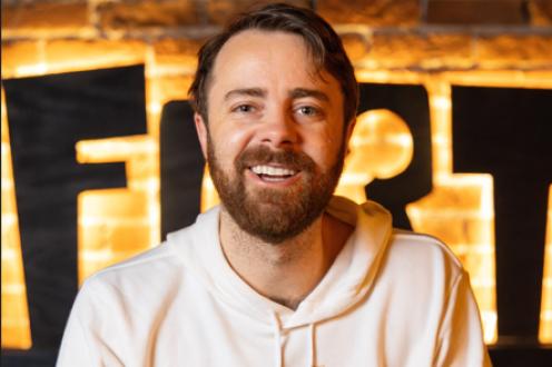 Comedian Geoffrey Asmus (Don't Tell Comedy) Headlines The Riot Comedy Club